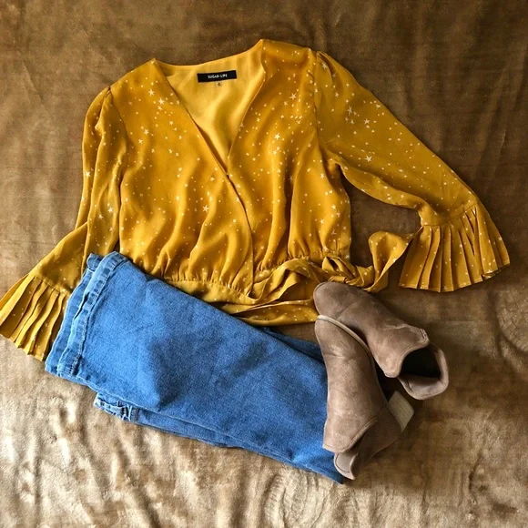 Sugar Lips top - Picture 2 of 5